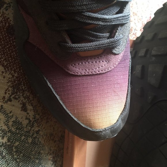 Used Mens Air Max 1 Size 9.5 - Picture 5 of 6